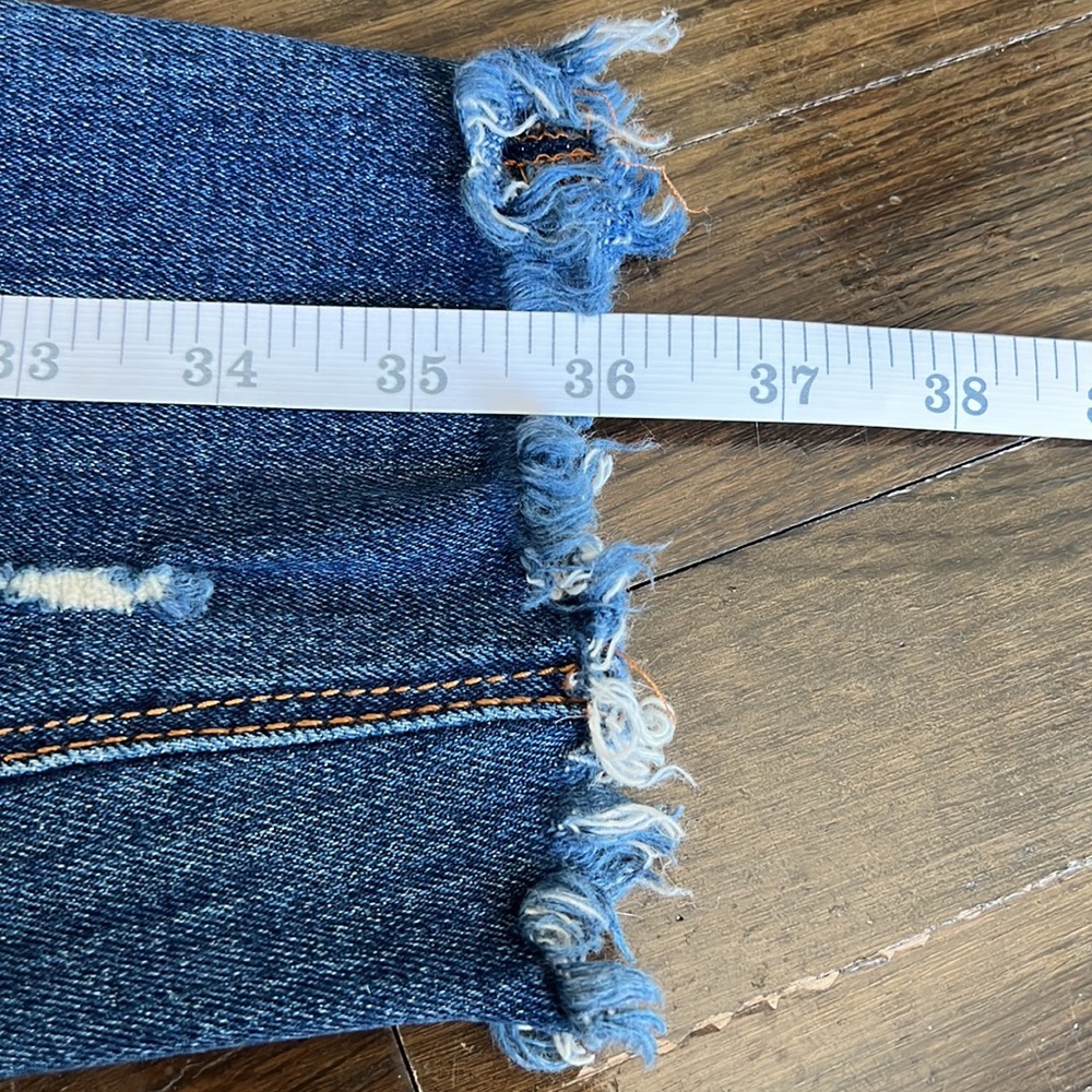Zara Distressed Jeans - Picture 5 of 6
